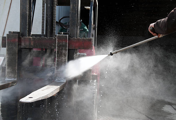 Best Pressure Washing Company Near Me  in Berkley, MI